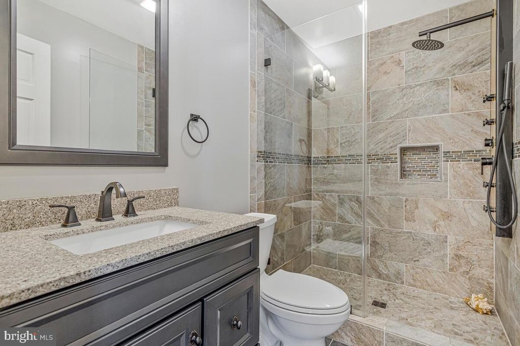 Image 28 of property listing at 18264 PARK DR, Saint Inigoes, MD 20684