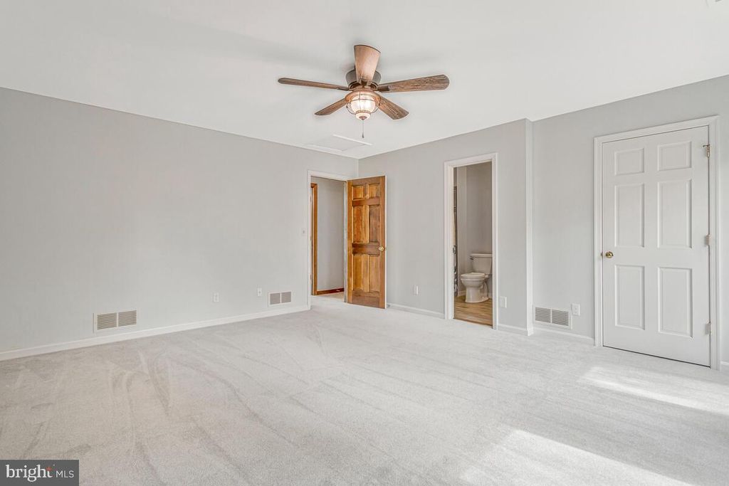 Image 42 of property listing at 18264 PARK DR, Saint Inigoes, MD 20684