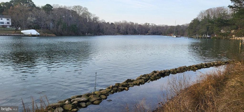 Image 67 of property listing at 18264 PARK DR, Saint Inigoes, MD 20684