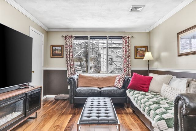 367 Hawkins Street, Providence, RI 02904