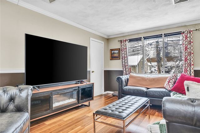 367 Hawkins Street, Providence, RI 02904