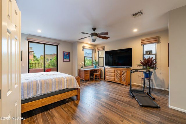 202 E Croydon Park Road, Tucson, AZ 85704