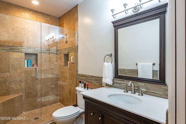 202 E Croydon Park Road, Tucson, AZ 85704
