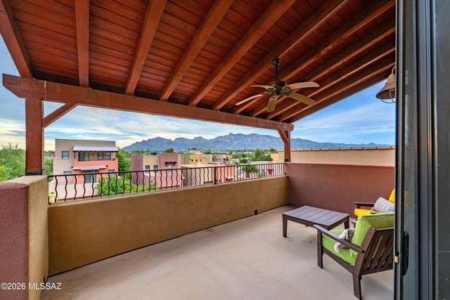 202 E Croydon Park Road, Tucson, AZ 85704
