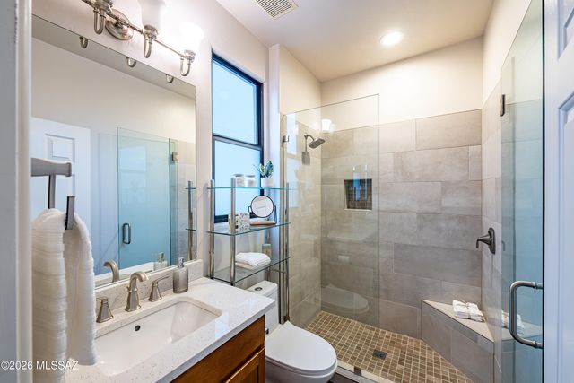202 E Croydon Park Road, Tucson, AZ 85704