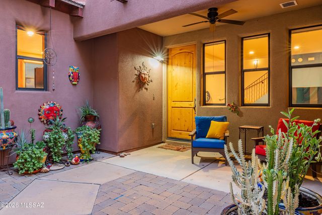 202 E Croydon Park Road, Tucson, AZ 85704