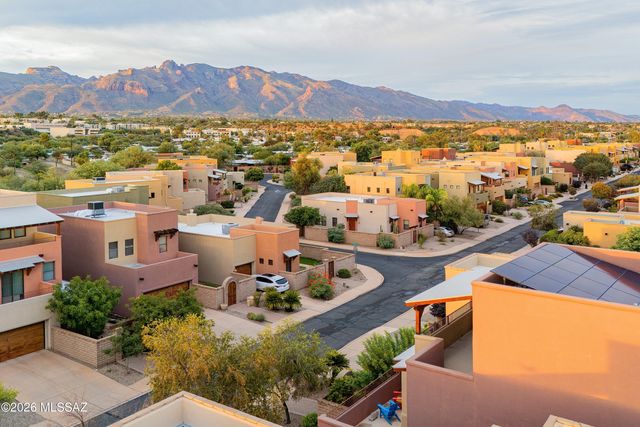 202 E Croydon Park Road, Tucson, AZ 85704