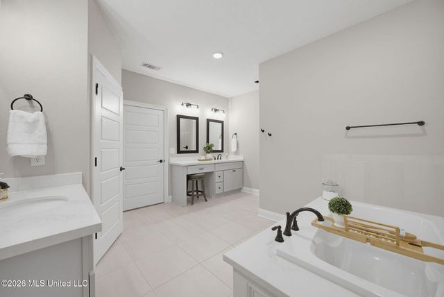 13104 John Lee Road, Biloxi, MS 39532