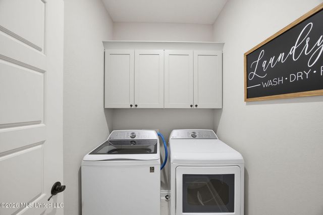 13104 John Lee Road, Biloxi, MS 39532