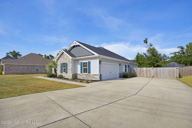 13104 John Lee Road, Biloxi, MS 39532