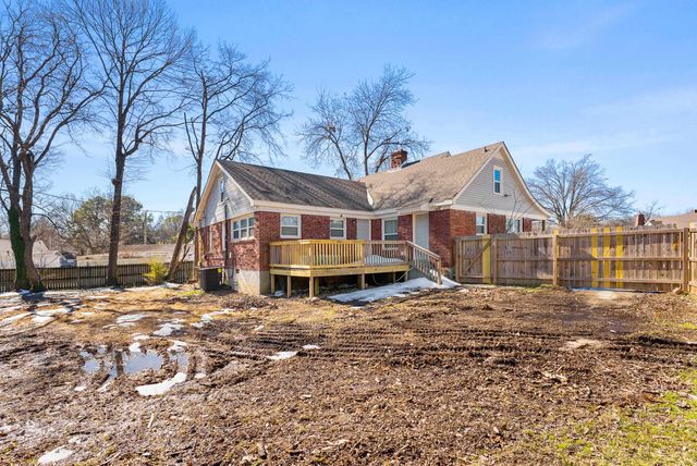 2255 CYPRESS CIR, Memphis, TN 38112