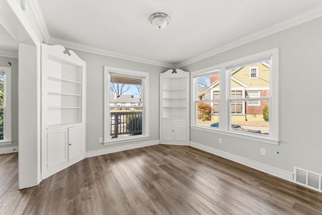 2255 CYPRESS CIR, Memphis, TN 38112