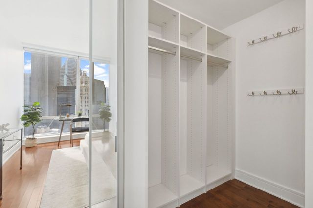 401 N Wabash Avenue 30I, Chicago, IL 60611
