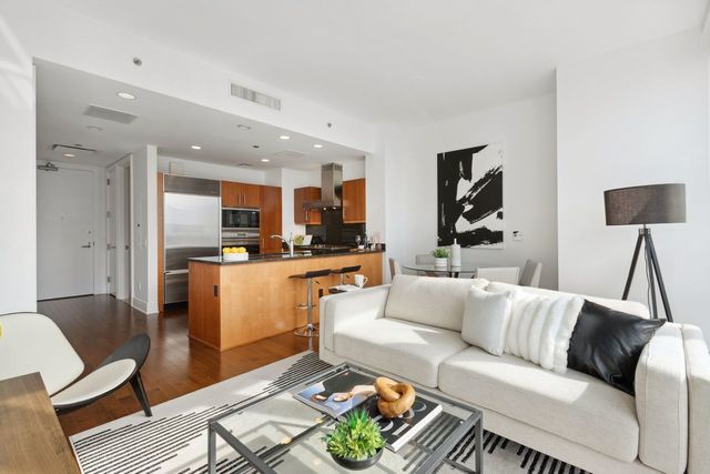 401 N Wabash Avenue 30I, Chicago, IL 60611