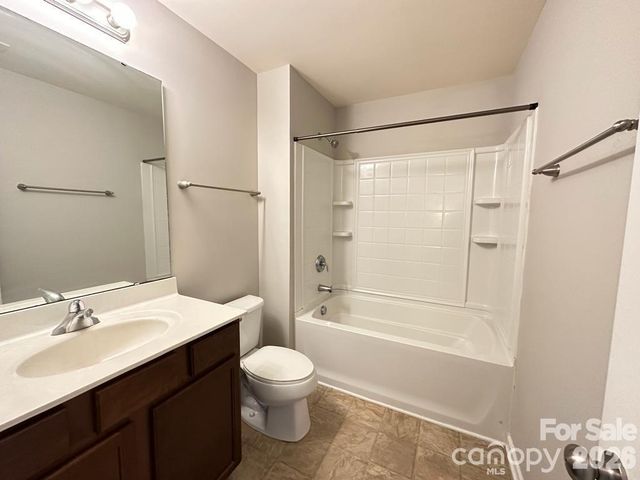 10383 Bunclody Drive, Charlotte, NC 28213