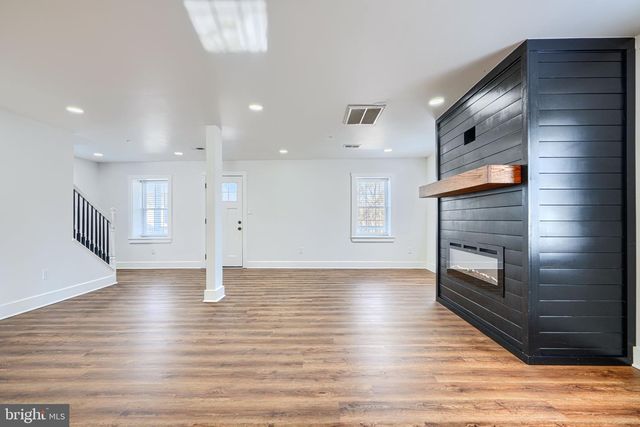 1359 PLEASANT VALLEY RD, Westminster, MD 21158