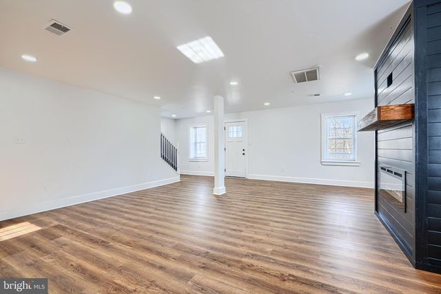 1359 PLEASANT VALLEY RD, Westminster, MD 21158