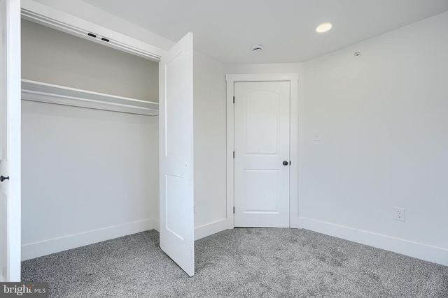 1359 PLEASANT VALLEY RD, Westminster, MD 21158