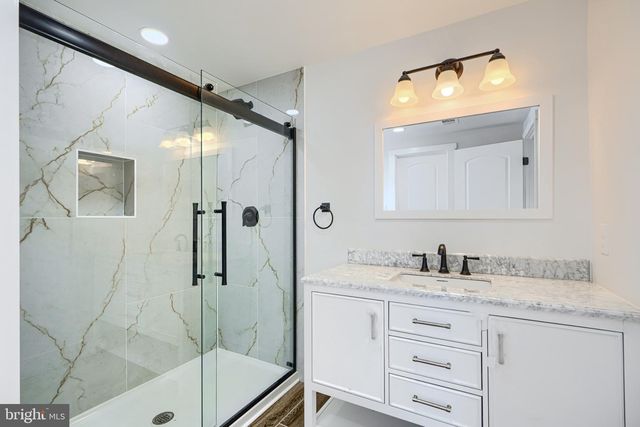 1359 PLEASANT VALLEY RD, Westminster, MD 21158