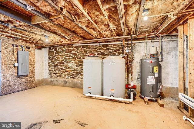 1359 PLEASANT VALLEY RD, Westminster, MD 21158