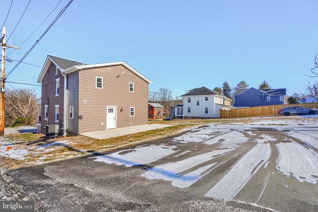 1359 PLEASANT VALLEY RD, Westminster, MD 21158