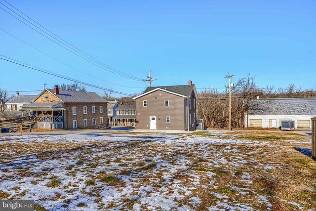 1359 PLEASANT VALLEY RD, Westminster, MD 21158