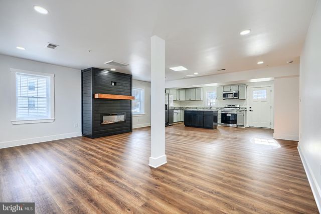 1359 PLEASANT VALLEY RD, Westminster, MD 21158