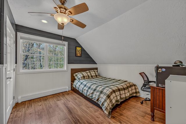 137 Sargent Road, Holderness, NH 03245