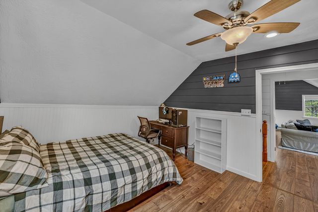 137 Sargent Road, Holderness, NH 03245