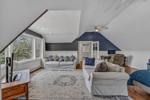 137 Sargent Road, Holderness, NH 03245