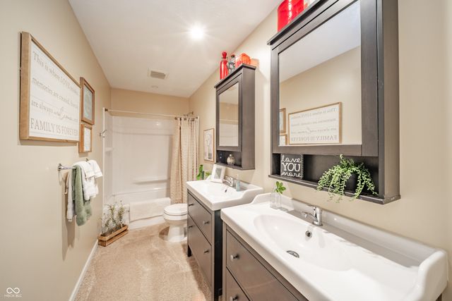 621 Buck Lane, Pendleton, IN 46064
