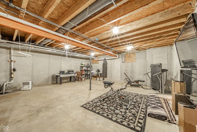 621 Buck Lane, Pendleton, IN 46064