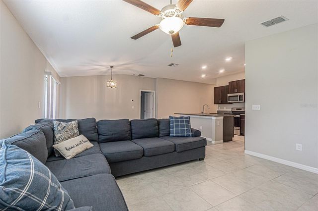 13009 MAJESTIC GARDEN LANE, Riverview, FL 33579
