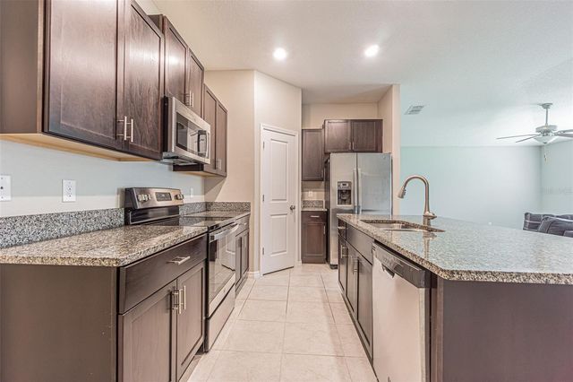 13009 MAJESTIC GARDEN LANE, Riverview, FL 33579