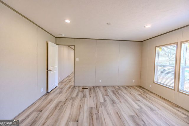 956 Collins Lane, Rentz, GA 31075