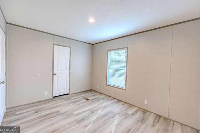 956 Collins Lane, Rentz, GA 31075