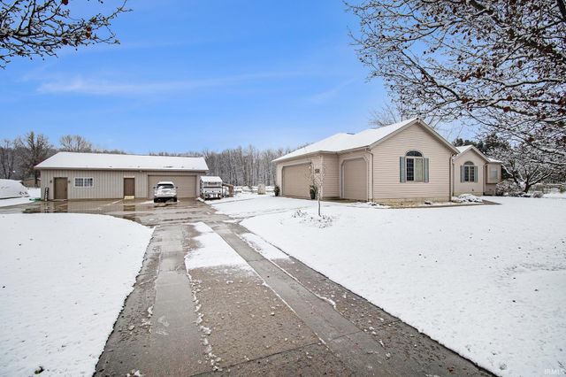 69590 County rd 21 Road, New Paris, IN 46553