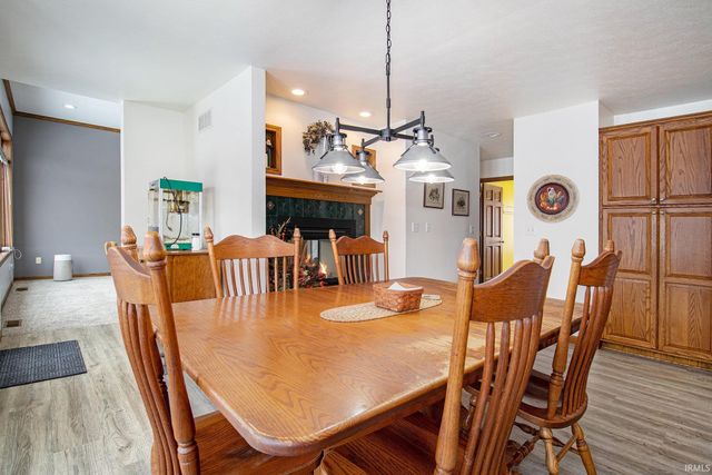 69590 County rd 21 Road, New Paris, IN 46553