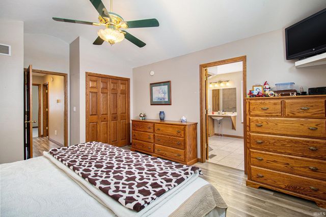 69590 County rd 21 Road, New Paris, IN 46553