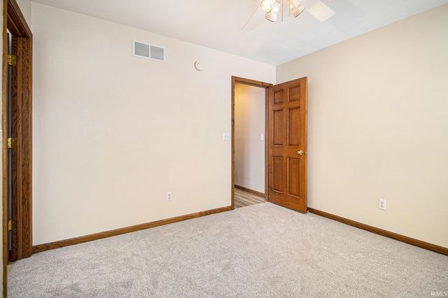 69590 County rd 21 Road, New Paris, IN 46553