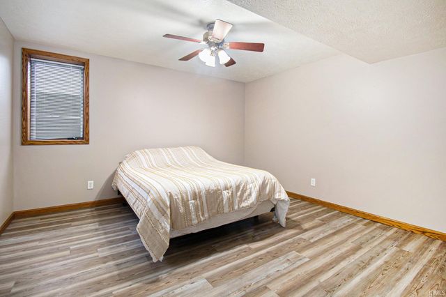 69590 County rd 21 Road, New Paris, IN 46553