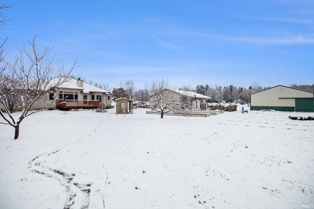 69590 County rd 21 Road, New Paris, IN 46553