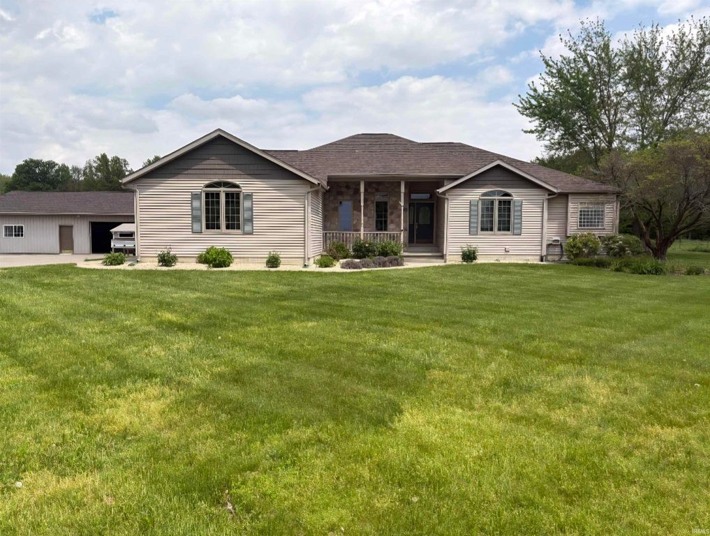 69590 County rd 21 Road, New Paris, IN 46553