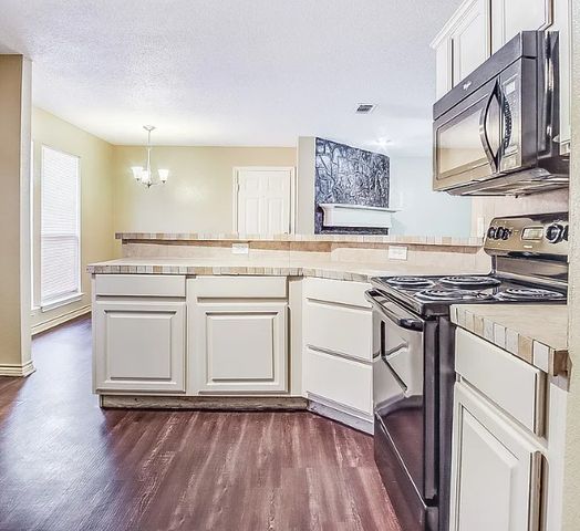 8040 Texridge Drive, Dallas, TX 75232