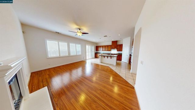 2000 Cinnamon Ridge, Oakley, CA 94561