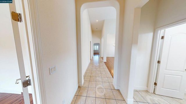 2000 Cinnamon Ridge, Oakley, CA 94561