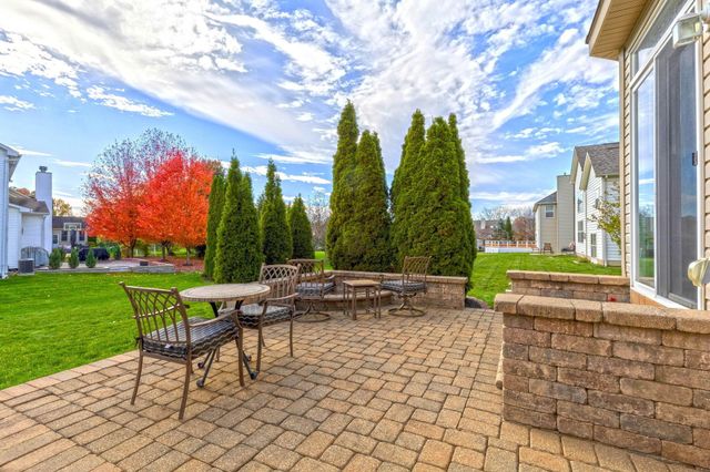 5632 Edgebrook Drive, Galena, OH 43021