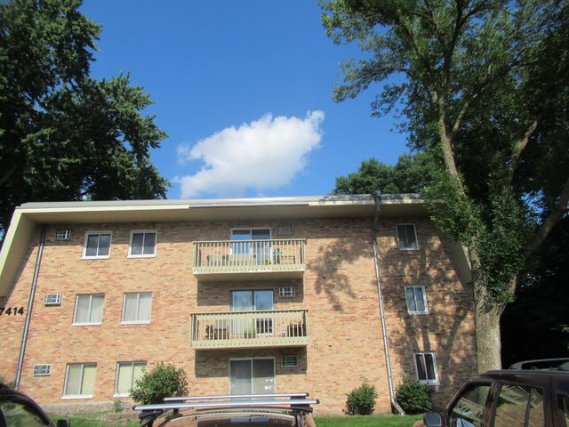 7414 W 22nd Street 212, Saint Louis Park, MN 55426