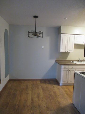 7414 W 22nd Street 212, Saint Louis Park, MN 55426