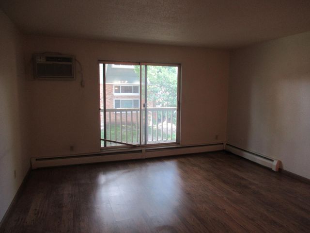 7414 W 22nd Street 212, Saint Louis Park, MN 55426